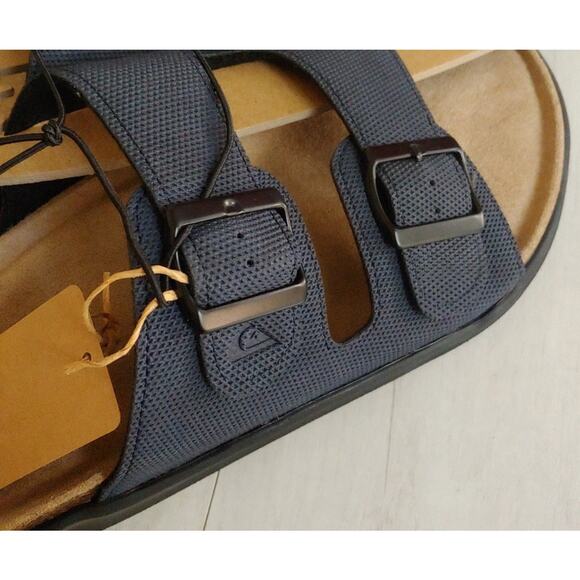 Sandals_&_Flip_Flops
